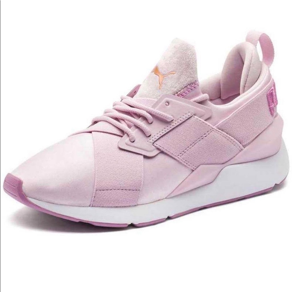 New Puma Ignite women’s pink sneakers